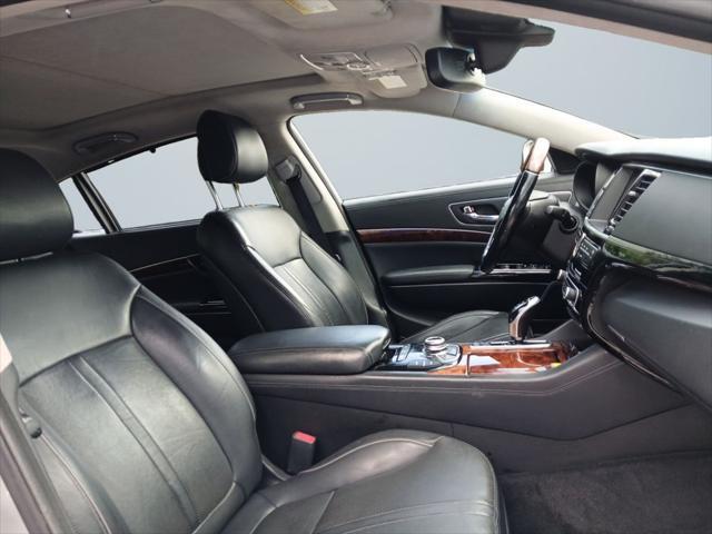 used 2015 Kia K900 car, priced at $9,500