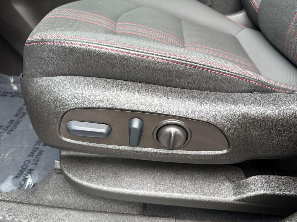 used 2022 Chevrolet Equinox car, priced at $21,500