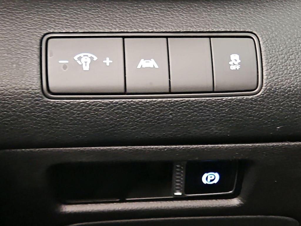 used 2022 Hyundai Santa Fe car, priced at $24,998