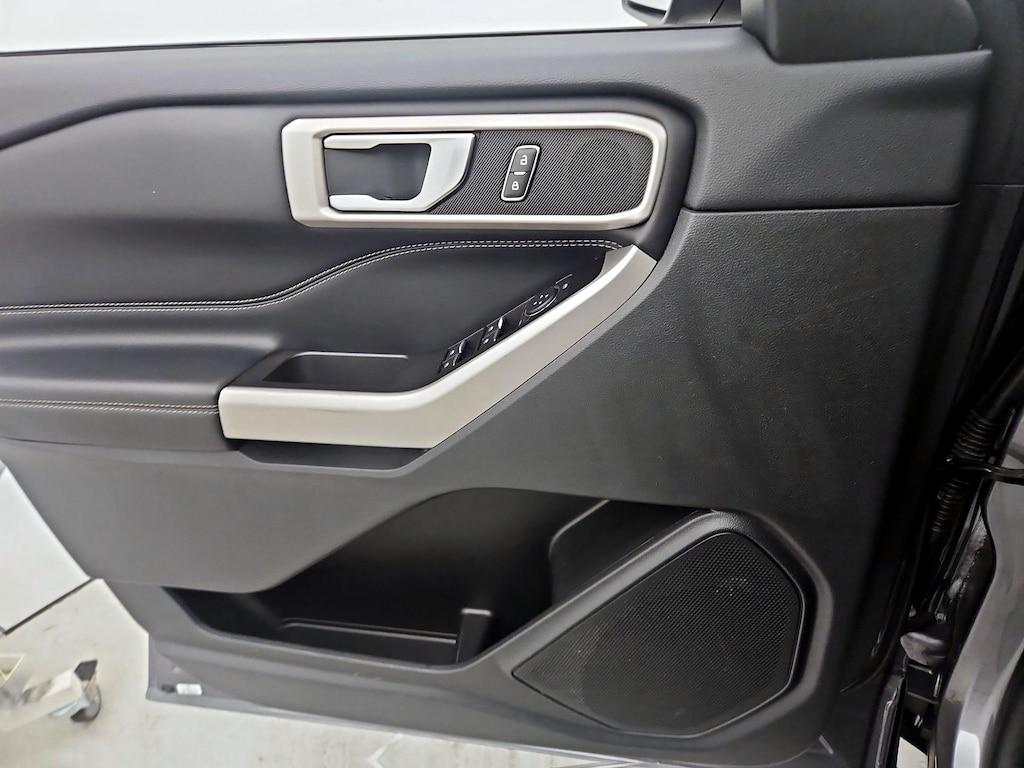 used 2022 Ford Explorer car, priced at $31,998