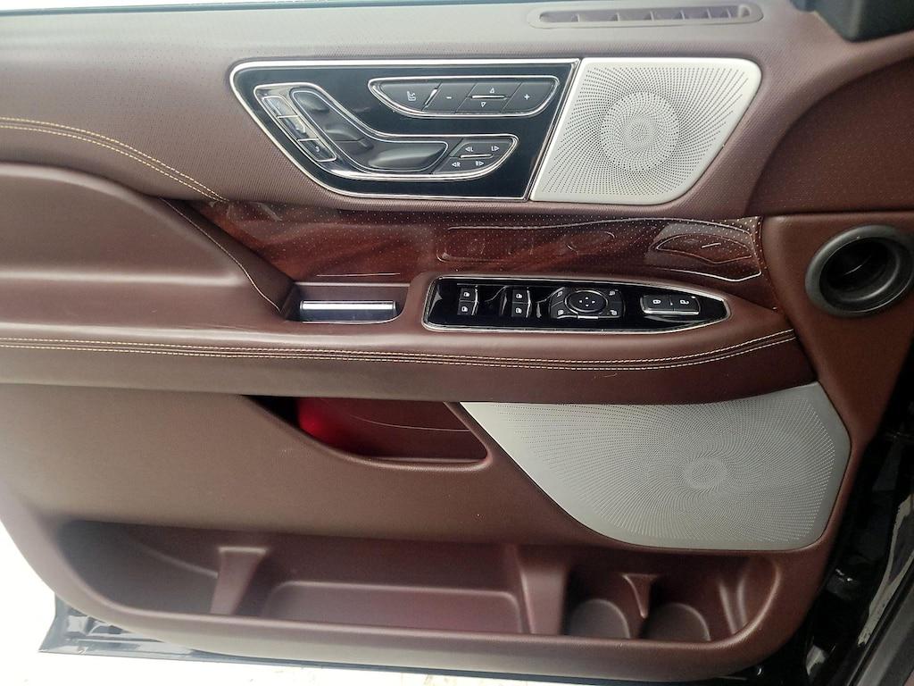 used 2019 Lincoln Navigator car, priced at $45,998