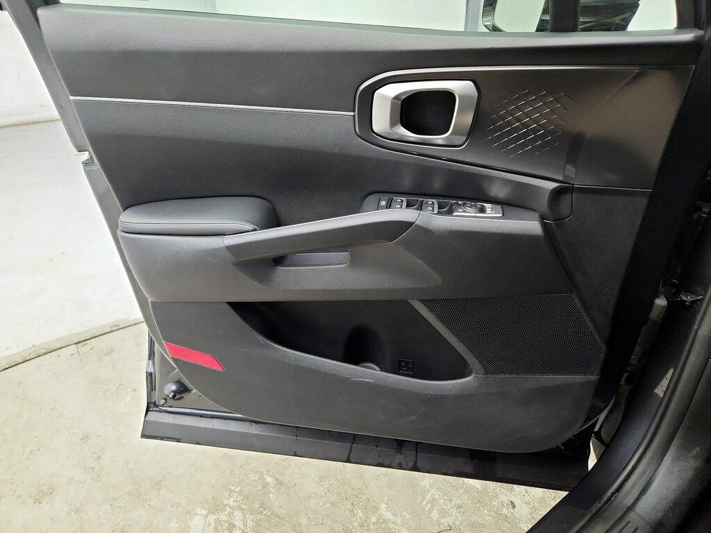 used 2023 Kia Sorento car, priced at $24,998
