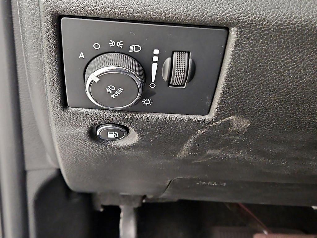 used 2022 Jeep Grand Cherokee WK car, priced at $28,998