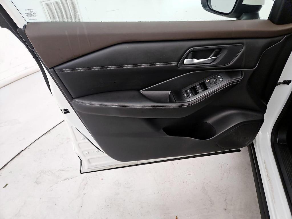 used 2022 Nissan Rogue car, priced at $25,998