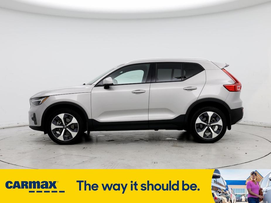 used 2023 Volvo XC40 car, priced at $30,998