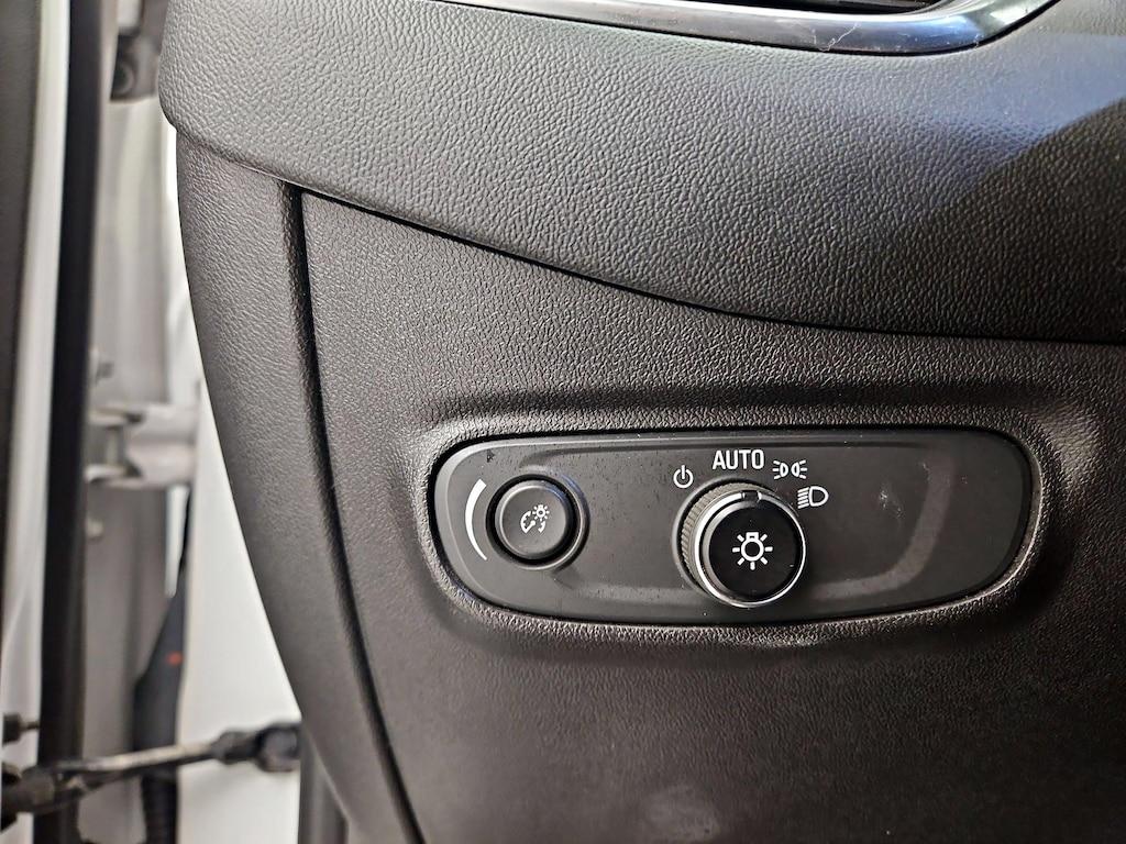 used 2021 Chevrolet Equinox car, priced at $16,998