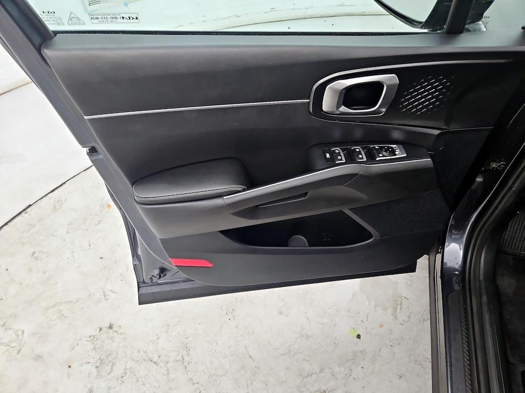 used 2022 Kia Sorento car, priced at $28,998