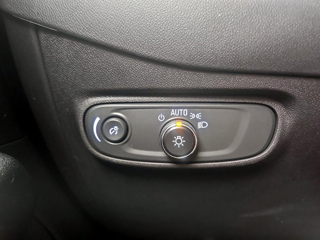 used 2023 Chevrolet Equinox car, priced at $22,998