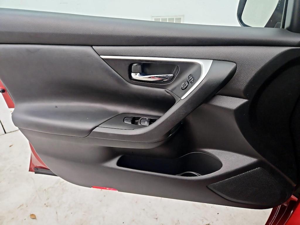 used 2016 Nissan Altima car, priced at $13,998