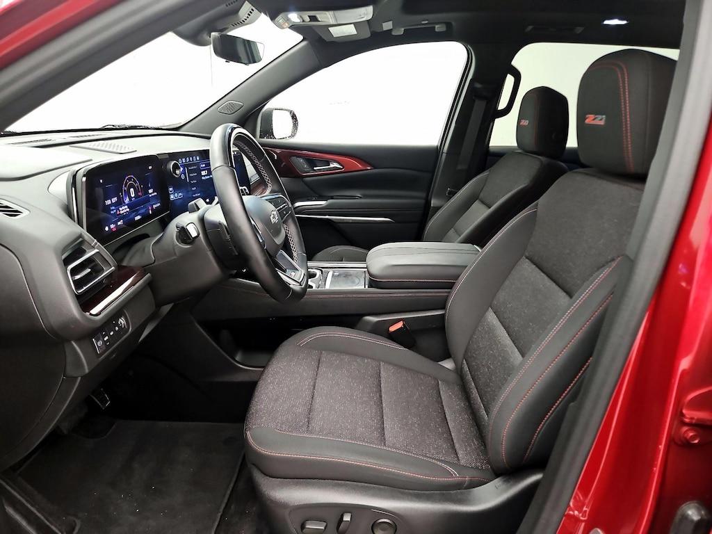 used 2024 Chevrolet Traverse car, priced at $50,998