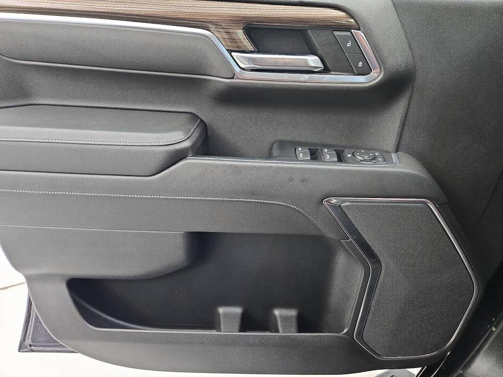 used 2022 Chevrolet Silverado 1500 car, priced at $35,998