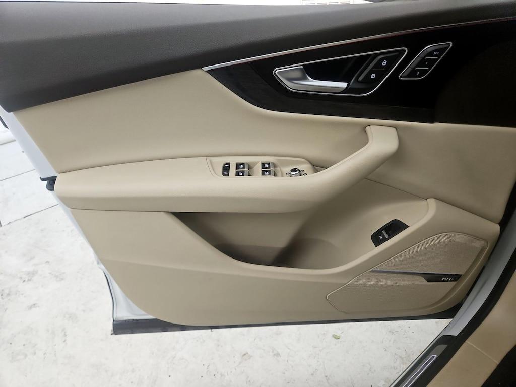 used 2018 Audi Q7 car, priced at $26,998