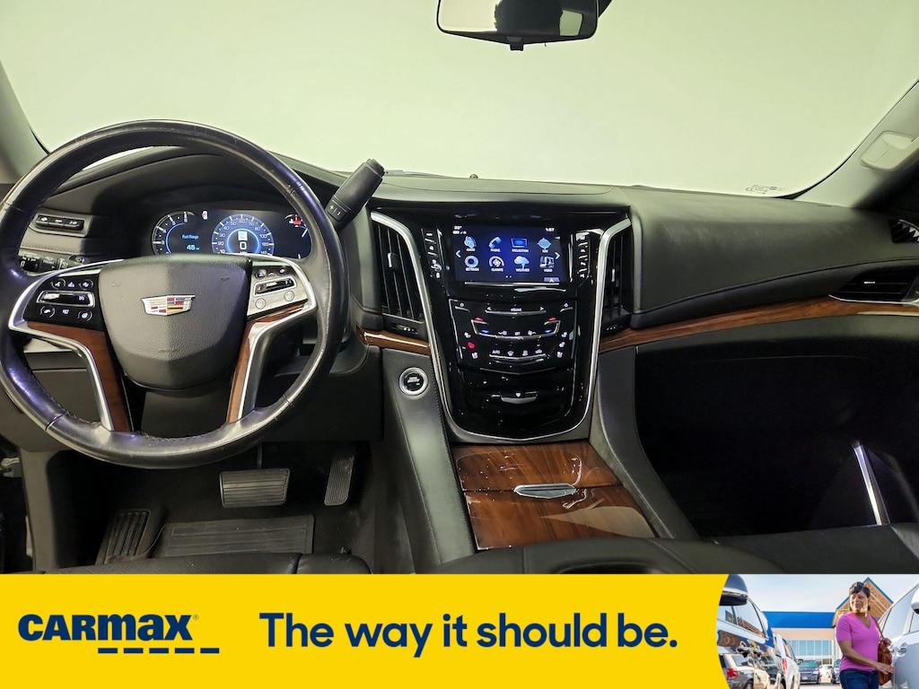 used 2019 Cadillac Escalade car, priced at $43,998