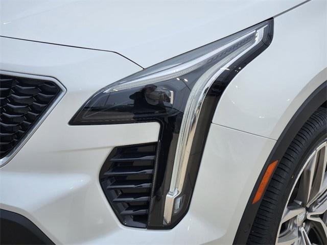 used 2021 Cadillac XT4 car, priced at $27,991