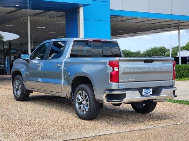 new 2025 Chevrolet Silverado 1500 car, priced at $46,210
