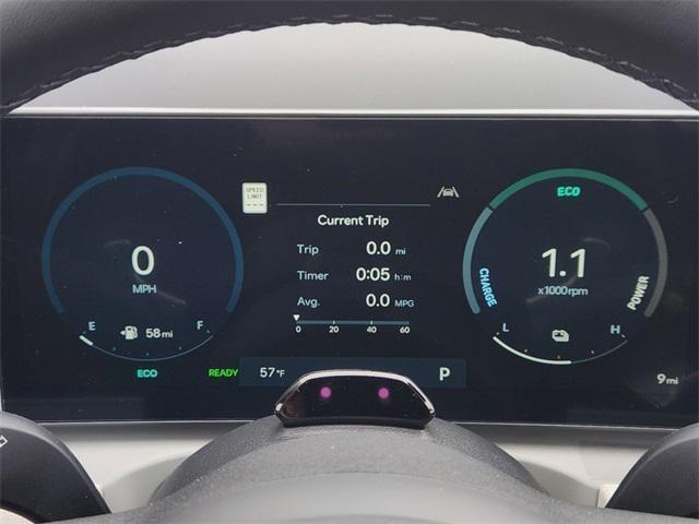 new 2025 Hyundai TUCSON Hybrid car, priced at $38,365