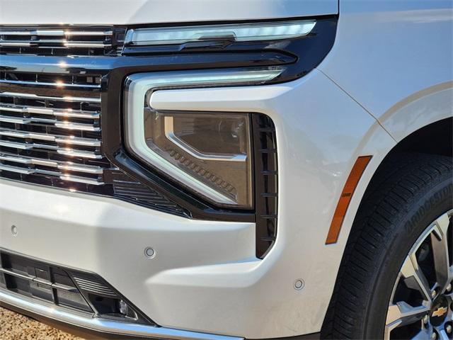 new 2025 Chevrolet Suburban car, priced at $87,989