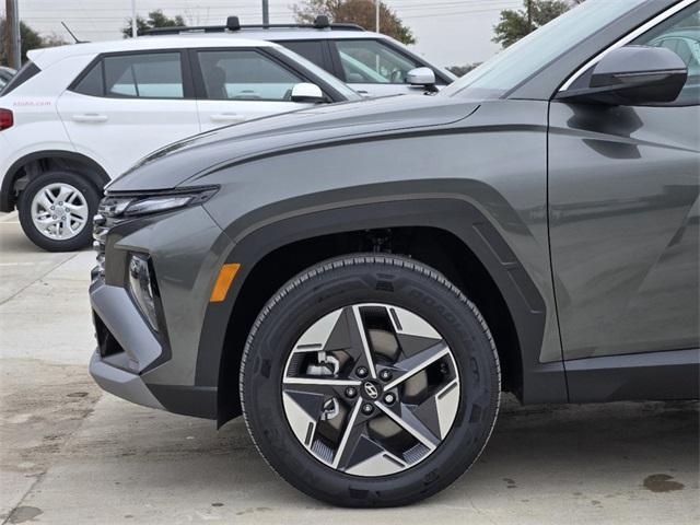 new 2025 Hyundai Tucson Hybrid car, priced at $38,350