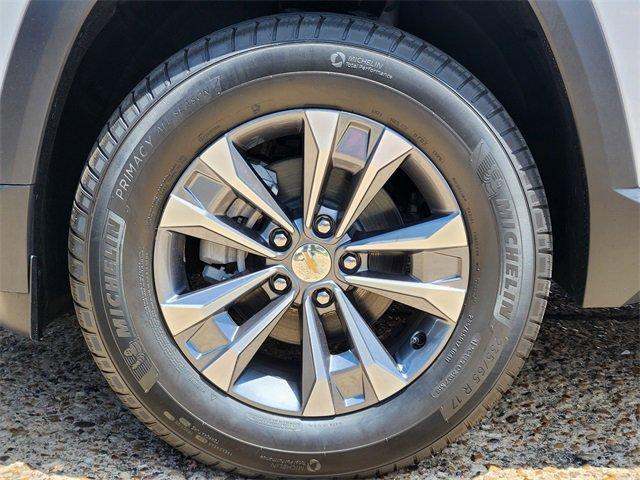 new 2026 Chevrolet Equinox car, priced at $33,024