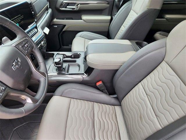 new 2025 Chevrolet Silverado 1500 car, priced at $70,370