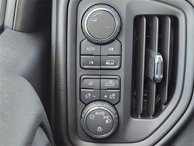 new 2025 Chevrolet Silverado 1500 car, priced at $45,470