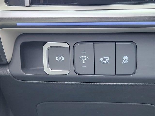 used 2025 Hyundai Santa Fe car, priced at $43,991