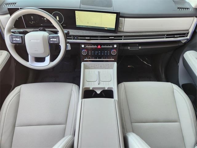used 2025 Hyundai Santa Fe car, priced at $43,991