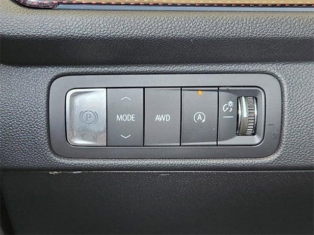 new 2026 Chevrolet Traverse car, priced at $51,754