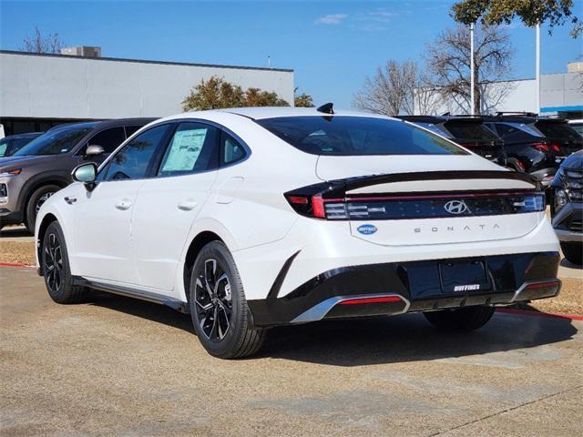 new 2025 Hyundai Sonata car, priced at $29,910