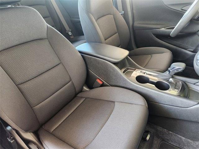 new 2025 Chevrolet Malibu car, priced at $24,521