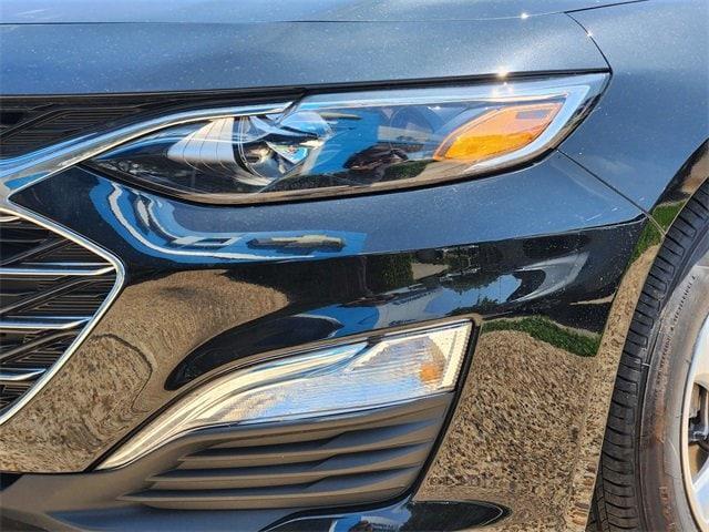 new 2025 Chevrolet Malibu car, priced at $24,521