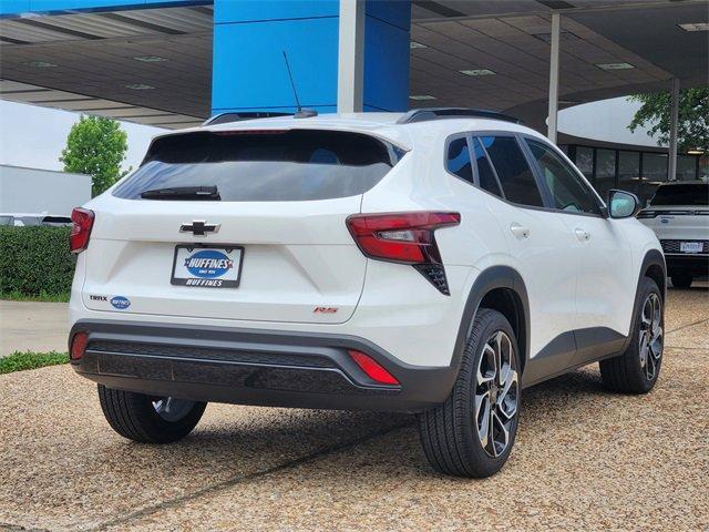 new 2025 Chevrolet Trax car, priced at $26,335