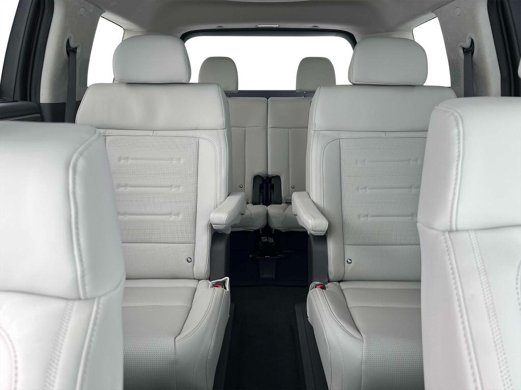 new 2025 Hyundai SANTA FE HEV car, priced at $50,575