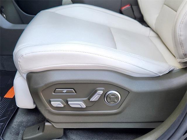 new 2025 Hyundai SANTA FE HEV car, priced at $50,035