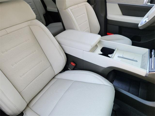 new 2025 Hyundai SANTA FE HEV car, priced at $50,035