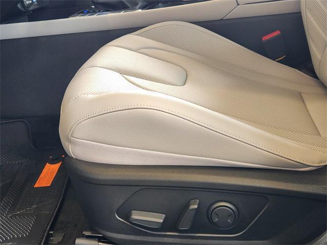 new 2025 Hyundai Elantra car, priced at $28,195
