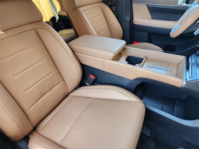 new 2025 Hyundai SANTA FE HEV car, priced at $47,200