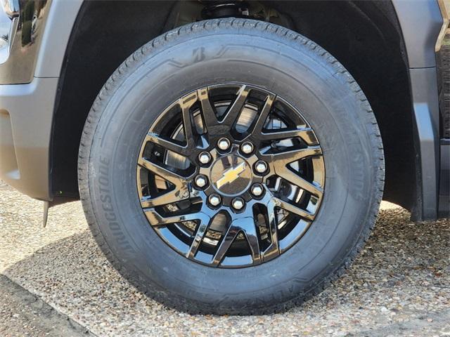 new 2025 Chevrolet Silverado EV car