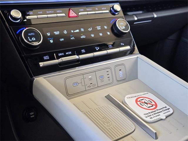 new 2025 Hyundai SANTA FE HEV car, priced at $48,615