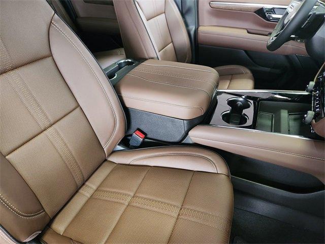 new 2025 Chevrolet Suburban car, priced at $86,408