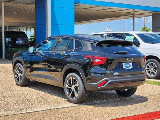 new 2025 Chevrolet Trax car, priced at $24,335