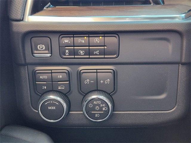 new 2025 Chevrolet Suburban car, priced at $81,970