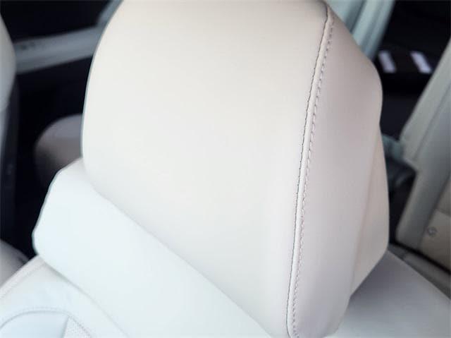 new 2025 Hyundai SANTA FE HEV car, priced at $52,364