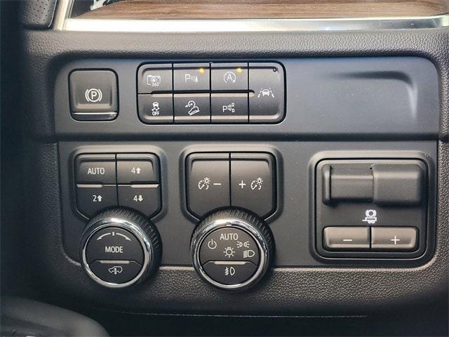 new 2025 Chevrolet Suburban car, priced at $83,777