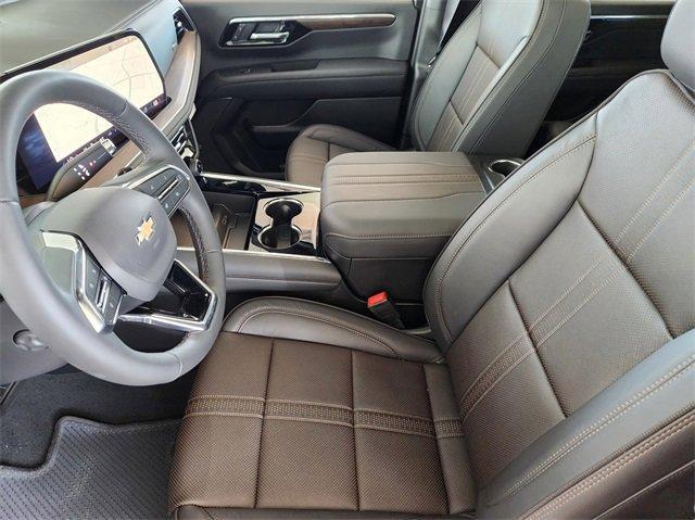 new 2025 Chevrolet Suburban car, priced at $87,676