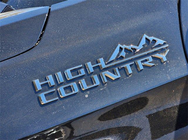 new 2025 Chevrolet Suburban car, priced at $87,676