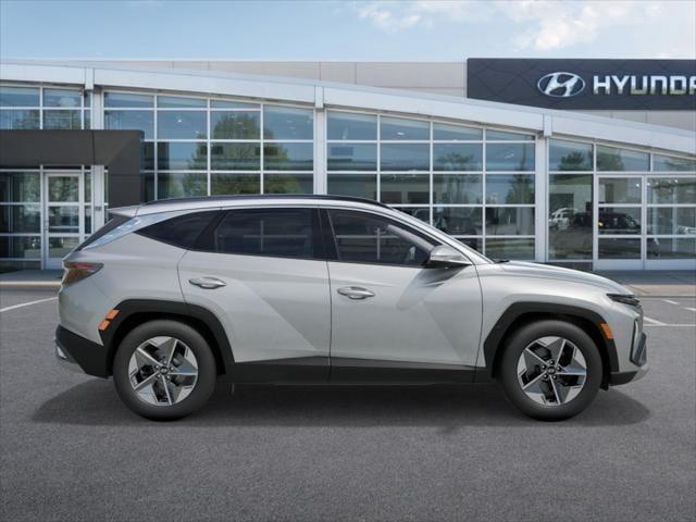 new 2025 Hyundai TUCSON Hybrid car