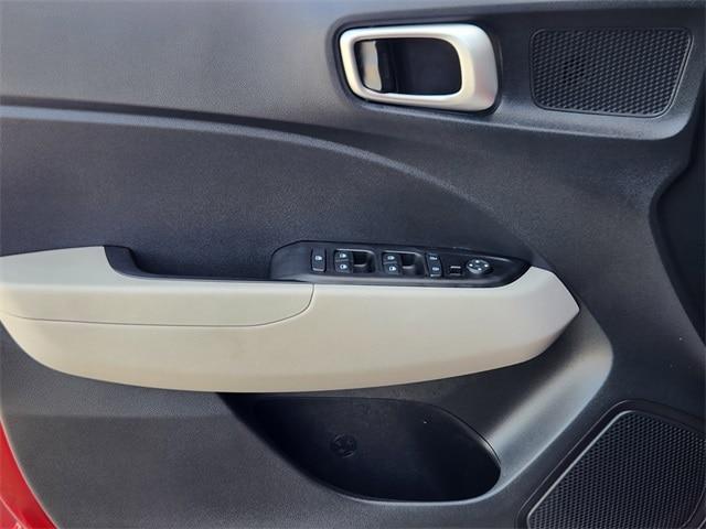 used 2024 Hyundai Venue car, priced at $21,491
