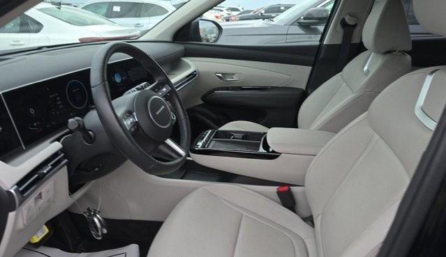 used 2025 Hyundai TUCSON Hybrid car, priced at $36,991