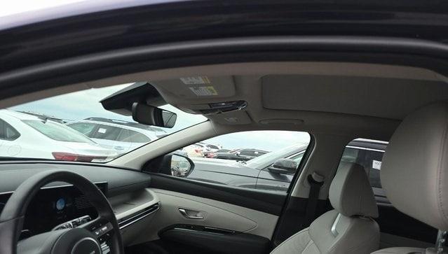 used 2025 Hyundai TUCSON Hybrid car, priced at $36,991